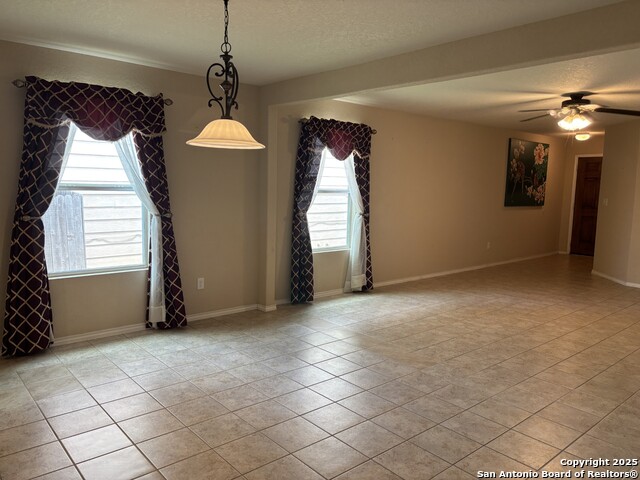 9511 Madison Crk, Converse, Texas image 7