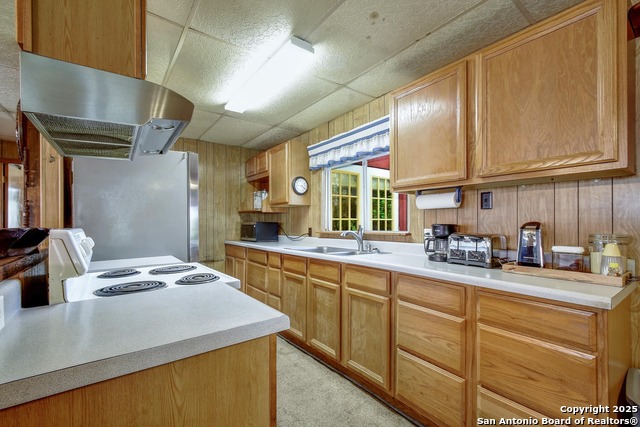 1255 Canyon Edge, Canyon Lake, Texas image 5