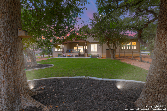 1235 Smoky Loop, New Braunfels, Texas image 2