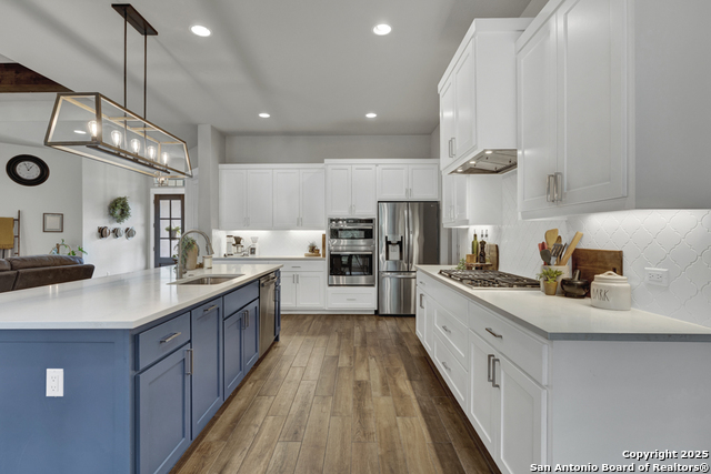 1235 Smoky Loop, New Braunfels, Texas image 32