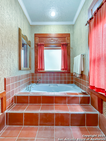 1305 Camino Real, Junction, Texas image 11