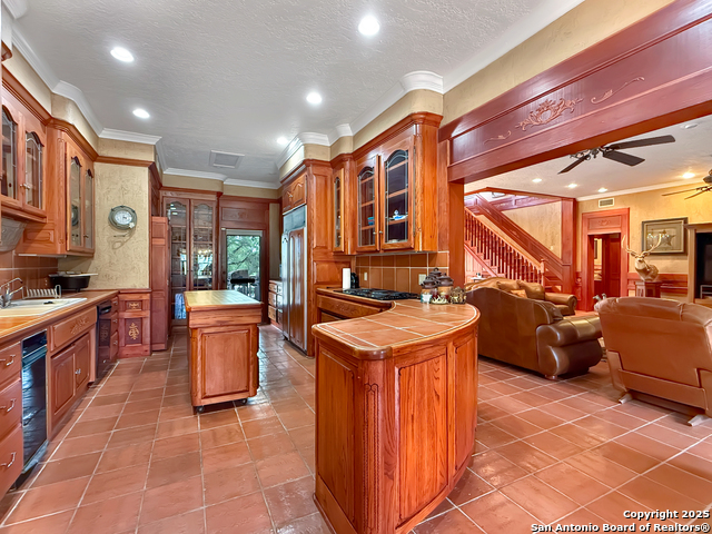 1305 Camino Real, Junction, Texas image 5