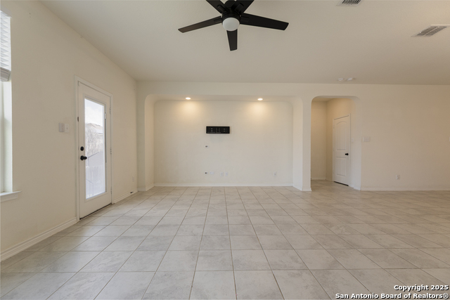 521 Landmark Bluff, Cibolo, Texas image 12