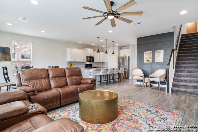135 Wickersham, Boerne, Texas image 13