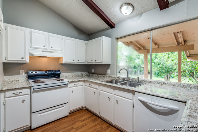 106 Dalewood, Converse, Texas image 10
