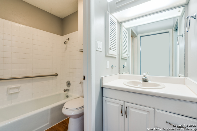 106 Dalewood, Converse, Texas image 15