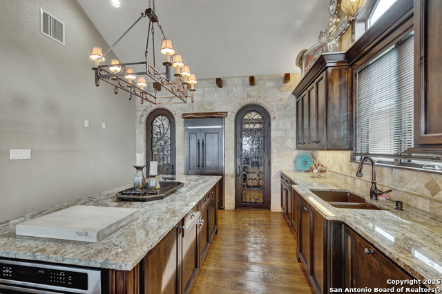 1746 Stagecoach, Canyon Lake, Texas image 31