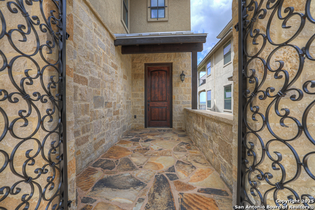 1746 Stagecoach, Canyon Lake, Texas image 6
