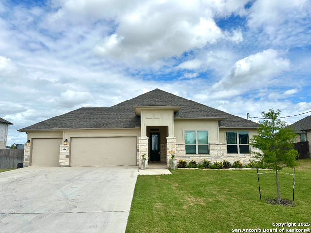 120 Willow Oak Trl, Floresville, Texas image 1