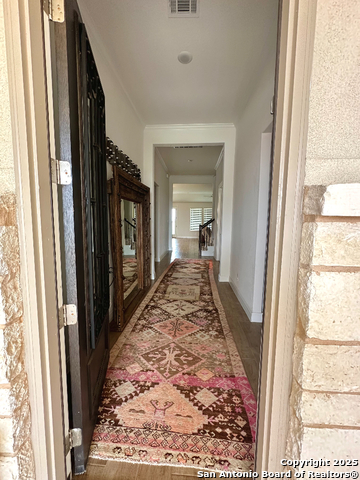 120 Willow Oak Trl, Floresville, Texas image 4