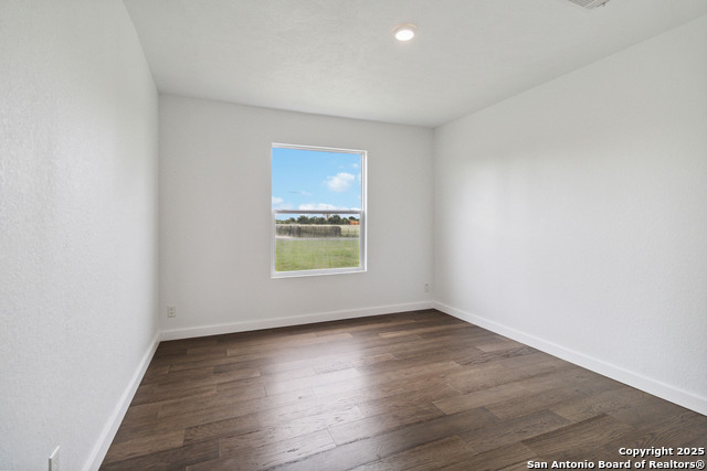 176 County Road 4631, Hondo, Texas image 26