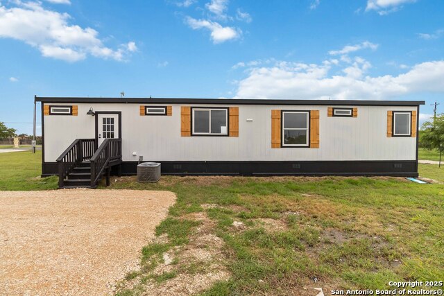 176 County Road 4631, Hondo, Texas image 29