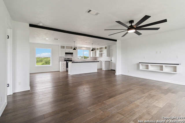 176 County Road 4631, Hondo, Texas image 5