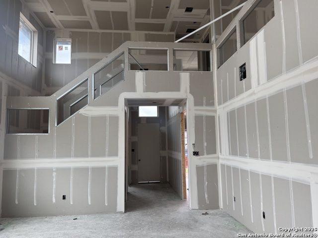 121 Cherrybark Oak, Castroville, Texas image 4