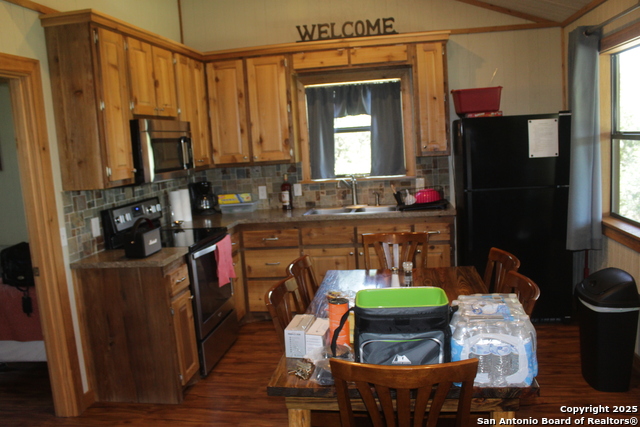 693 Brushy Creek Rd, ConCan, Texas image 11