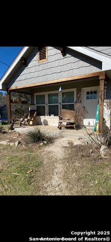 535 Oak Trail, Canyon Lake, Texas image 2