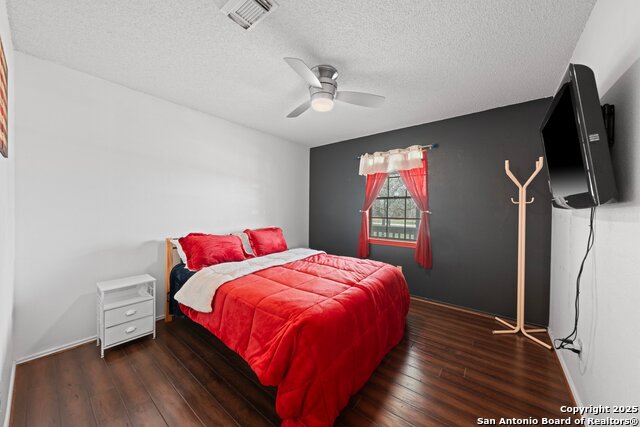 3157 Old San Antonio Road, Fredericksburg, Texas image 15