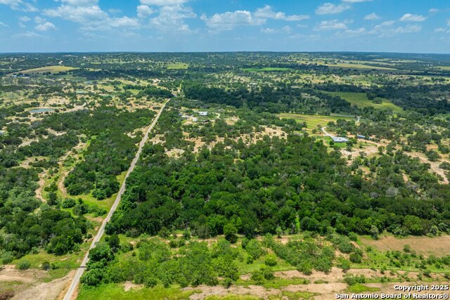 3157 Old San Antonio Road, Fredericksburg, Texas image 31