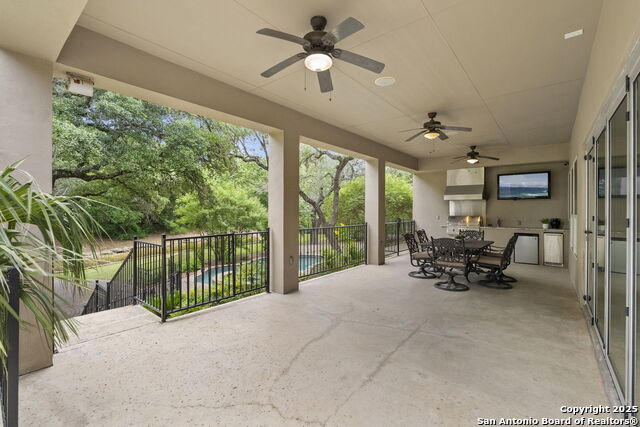 8532 Alydar Cir, Boerne, Texas image 37