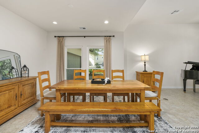 8532 Alydar Cir, Boerne, Texas image 7