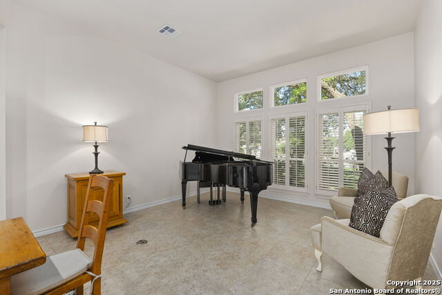 8532 Alydar Cir, Boerne, Texas image 9