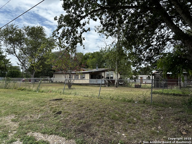 358 Zipp, New Braunfels, Texas image 1
