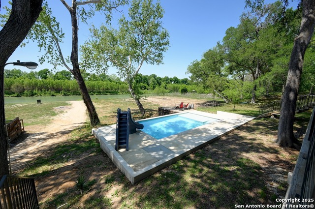 464 County Road 471, Gonzales, Texas image 11