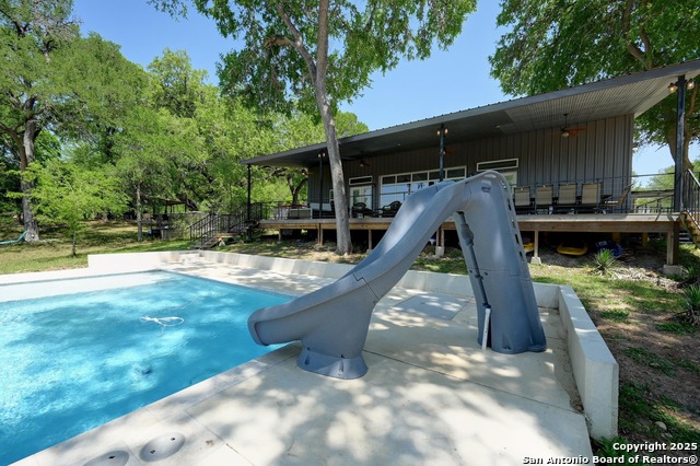 464 County Road 471, Gonzales, Texas image 5