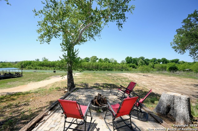 464 County Road 471, Gonzales, Texas image 7