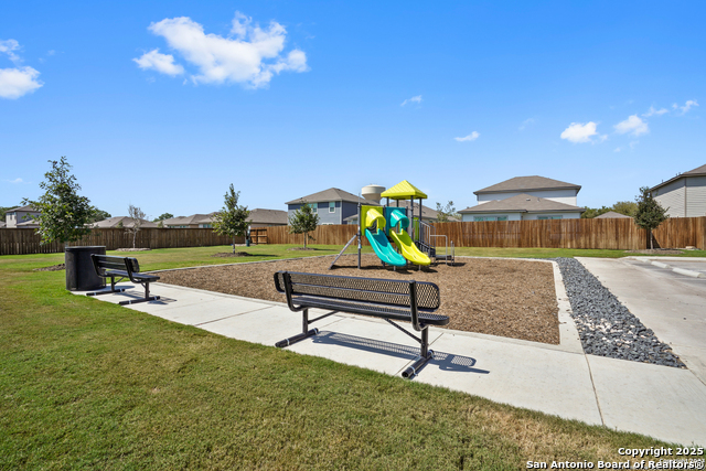 4538 Heathers Rose, Saint Hedwig, Texas image 27