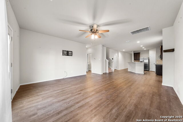 4538 Heathers Rose, Saint Hedwig, Texas image 5