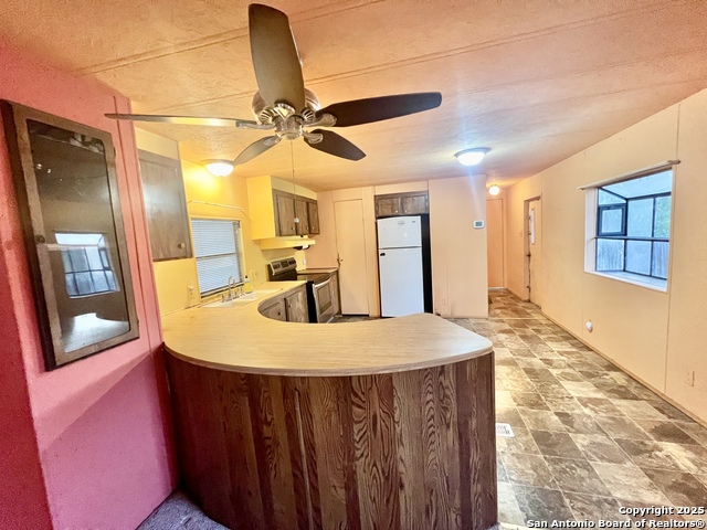 300 Bliss Circle, Brackettville, Texas image 8