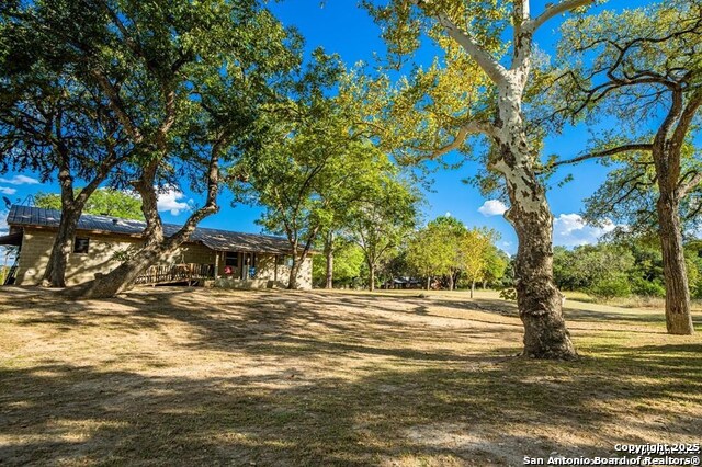 710 Chipman Lane, Bandera, Texas image 19