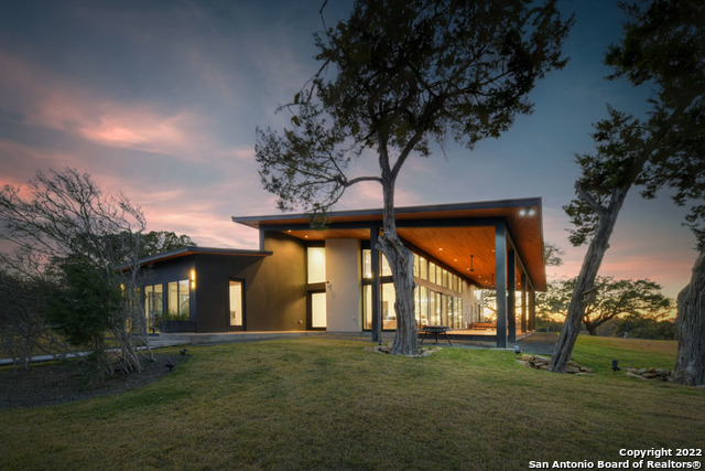 417 Southwick Ranch, Johnson City, Texas image 2