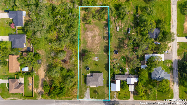505 Olive St, Jourdanton, Texas image 26