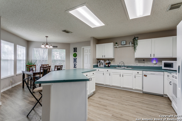 8527 Park Olympia, Universal City, Texas image 13
