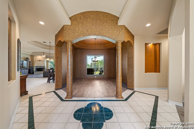 106 Mesquite Trail, Boerne, Texas image 8