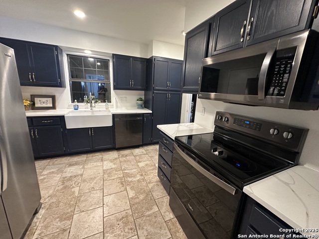191 Red Wing, Bandera, Texas image 10