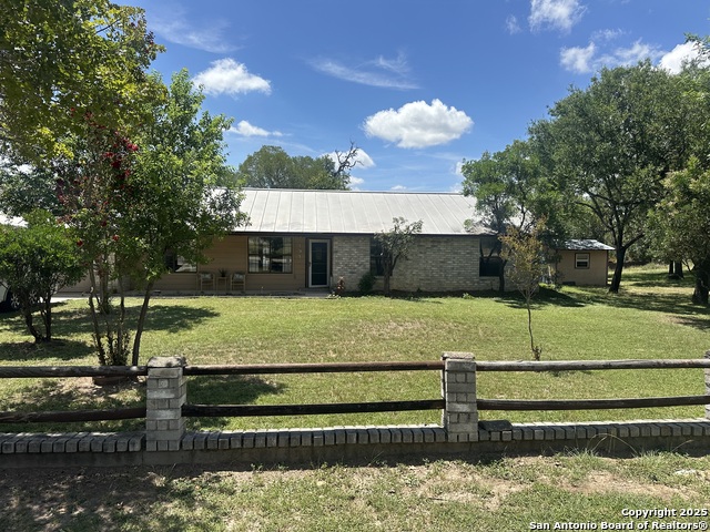 191 Red Wing, Bandera, Texas image 27
