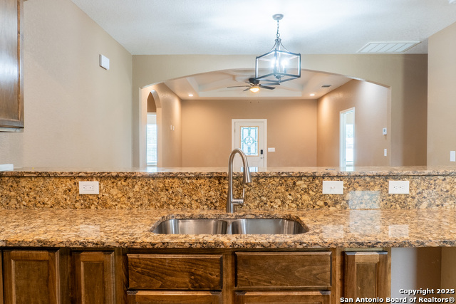 18687 Rolling Meadow, Lytle, Texas image 16