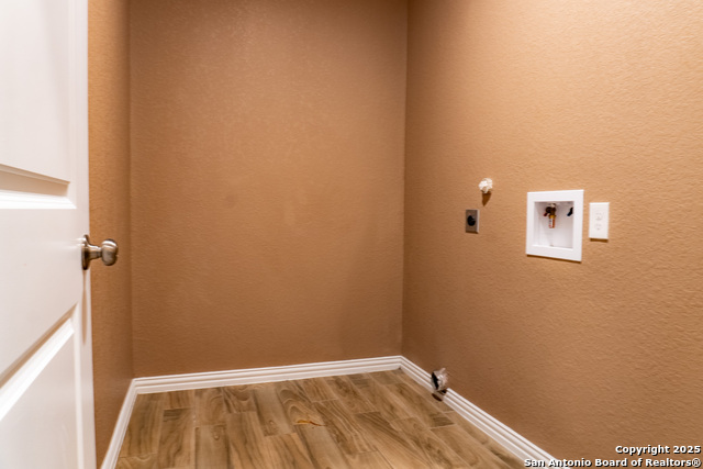 18687 Rolling Meadow, Lytle, Texas image 26