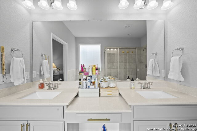 7659 Pecos, Boerne, Texas image 24