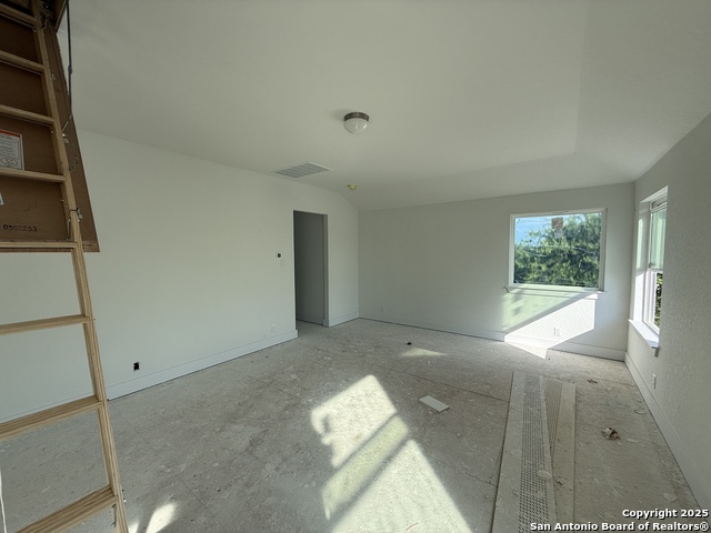 413 Hinsdale Pass, Cibolo, Texas image 13