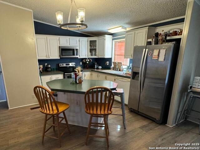 672 N Main St, Cotulla, Texas image 2