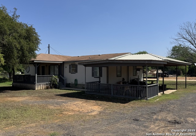 672 N Main St, Cotulla, Texas image 6