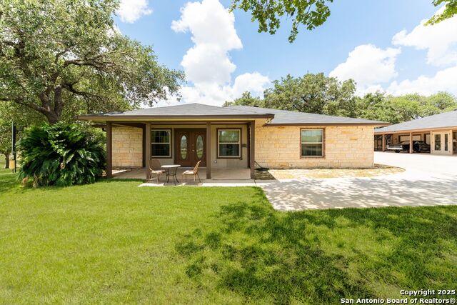 103 Misty Bend, Floresville, Texas image 50