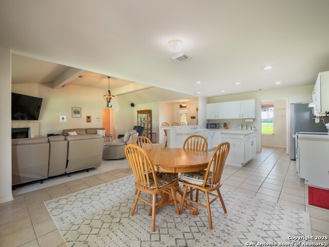 658 Lakeview Dr, Seguin, Texas image 11