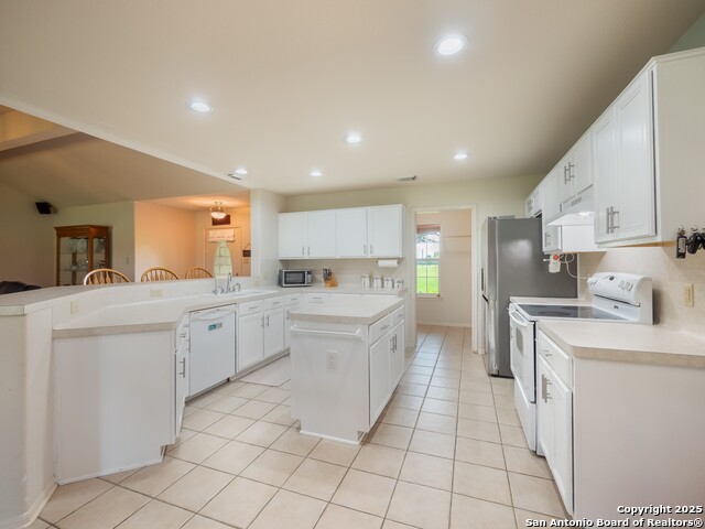 658 Lakeview Dr, Seguin, Texas image 12