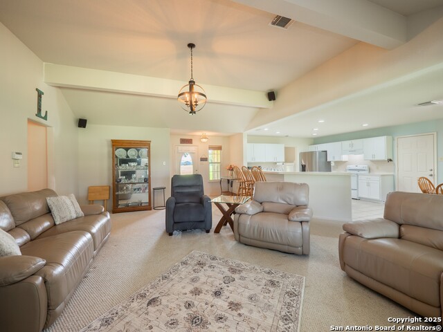 658 Lakeview Dr, Seguin, Texas image 8