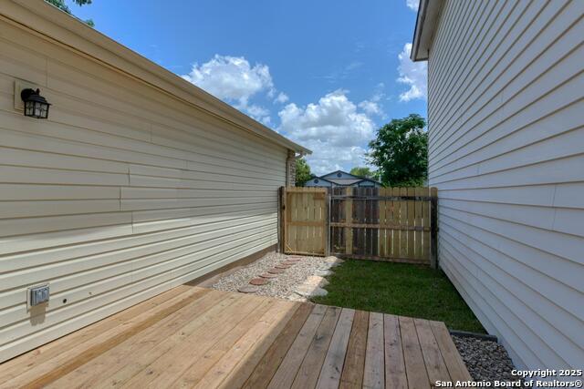 6818 Misty Field, Converse, Texas image 27